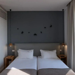 Отель Feels Like Home Chiado Prime Suites 3* Улучшенный номер с различными типами кроватей фото 6