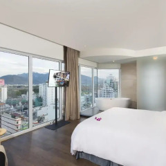 Отель Liberty Central Nha Trang 4* Номер Делюкс фото 3