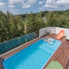 Fin Hostel Co Working бассейн