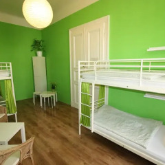 Adam&eva Hostel Prague Кровать в общем номере фото 7
