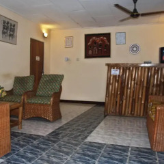 Отель Joy Family Lodge интерьер отеля фото 3