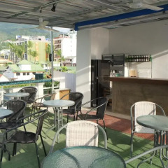 myPatong GuestHouse-Hostel бассейн