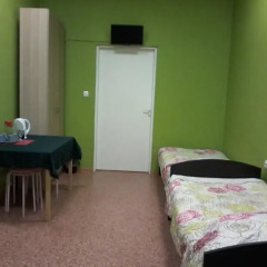 White Nights Hostel Стандартный семейный номер с различными типами кроватей фото 5