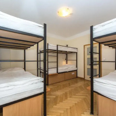 Hostel Mango Кровать в общем номере с двухъярусной кроватью фото 3
