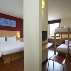 Отель Ibis Bangkok Riverside 3* Стандартный семейный номер с двуспальной кроватью фото 3