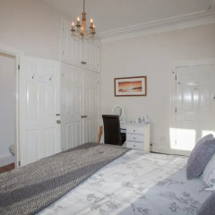 Отель The Parks Guest Accommodation интерьер отеля