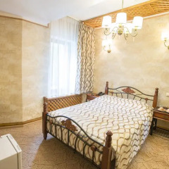 Гостиница Ritsarskiy Dvor Hotel в Иркутске отзывы, цены и фото номеров - забронировать гостиницу Ritsarskiy Dvor Hotel онлайн Иркутск комната для гостей фото 2