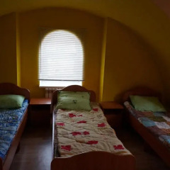 Отель Holiday Home Sportivnaya Кровать в общем номере фото 7