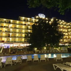 Hotel Perla бассейн фото 3