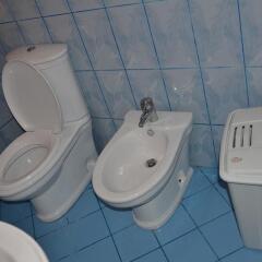 Отель Tomor Shehu Guest House Албания, Берат - отзывы, цены и фото номеров - забронировать отель Tomor Shehu Guest House онлайн ванная