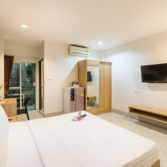 Отель The Fifth Residence 3* Стандартный номер с различными типами кроватей фото 5