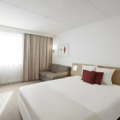 Отель Novotel Antwerpen 3* Стандартный номер с различными типами кроватей фото 9