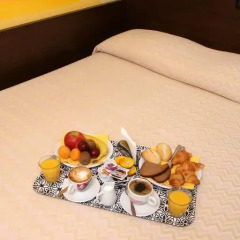 Hotel Cairoli 3* Номер Комфорт с двуспальной кроватью фото 6