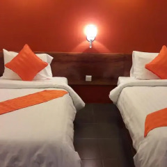 The Flora Boutique Hotel 3* Улучшенный номер с 2 отдельными кроватями