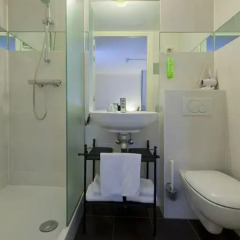 Отель H2OTEL Rotterdam ванная фото 2