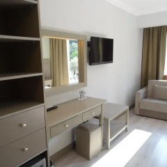 Hotel Pine Valley сейф в номере