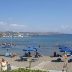 Отель Elpida Beach Studios пляж
