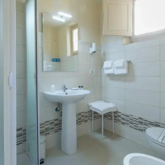 Hotel D'Azeglio 2* Номер Комфорт с различными типами кроватей