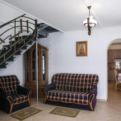 Hotel Illara Коттедж