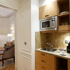 Majestic Hotel - Spa Paris 5* Номер Делюкс с различными типами кроватей фото 6