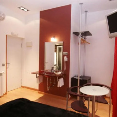 Отель Hostal Santo Domingo Улучшенный номер с различными типами кроватей фото 9