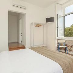 Отель Lisbon Old Town Guest House 3* Люкс с различными типами кроватей фото 26