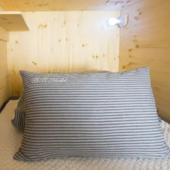 KW Hongdae Hostel Кровать в женском общем номере с двухъярусной кроватью