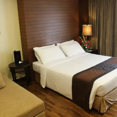 Отель FuramaXclusive Sathorn, Bangkok 4* Номер Делюкс с двуспальной кроватью фото 3