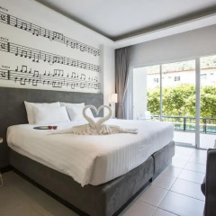 Отель The Melody Phuket 4* Номер Делюкс с двуспальной кроватью фото 6