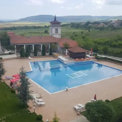 Апартаменты Harmony Hills Studio Kolevi бассейн