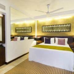 Отель Avani Kalutara Resort 4* Улучшенный номер с различными типами кроватей фото 2