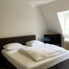 Апартаменты Old Town Apartments Cologne Кёльн комната для гостей фото 3