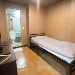 Beewon Guest House - Hostel Стандартный номер с различными типами кроватей фото 6