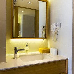 Отель JI Hotel Xi'an Giant Wild Goose Pagoda East Xiaozhai Road Китай, Сиань - отзывы, цены и фото номеров - забронировать отель JI Hotel Xi'an Giant Wild Goose Pagoda East Xiaozhai Road онлайн ванная