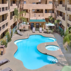 Отель The Rita Suites США, Лас-Вегас - отзывы, цены и фото номеров - забронировать отель The Rita Suites онлайн бассейн фото 2