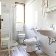 Отель B&B Villa Teresa 2* Стандартный номер с различными типами кроватей фото 11
