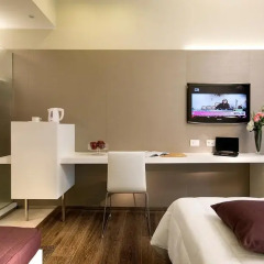 Отель Isola Sacra Rome Airport 4* Улучшенный номер с различными типами кроватей фото 3