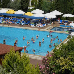 Отель Pigale Family Club бассейн фото 2