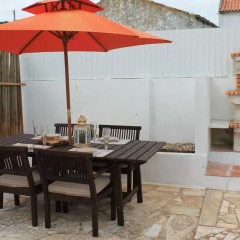 Отель Montejunto Villa питание
