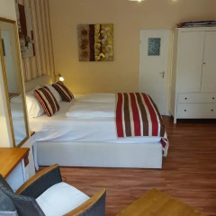 Hotel Villa Konstanz Берлин комната для гостей фото 5
