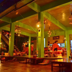 Отель Mountain Reef Beach Resort гостиничный бар