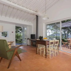Отель Santana Cottage балкон