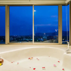 Отель The Blue 3* Номер Делюкс двуспальная кровать