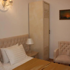Гостиница Home Suites комната для гостей фото 2