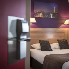 Отель My Hôtel In France Marais 3* Стандартный номер с различными типами кроватей фото 2