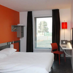 Отель ibis budget Aéroport Lyon Saint Exupéry 2* Стандартный номер с различными типами кроватей