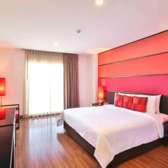 Sunbeam Hotel Pattaya 4* Улучшенный номер с двуспальной кроватью фото 4