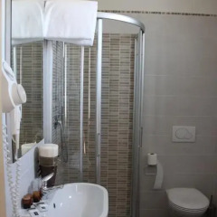Hotel Regit 3* Улучшенный номер с различными типами кроватей фото 4