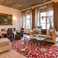Апартаменты OldHouse Apartments комната для гостей