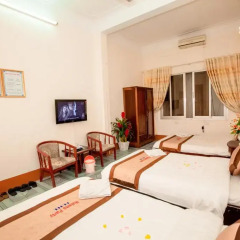 Halong Party Hotel 2* Номер Делюкс с различными типами кроватей фото 2
